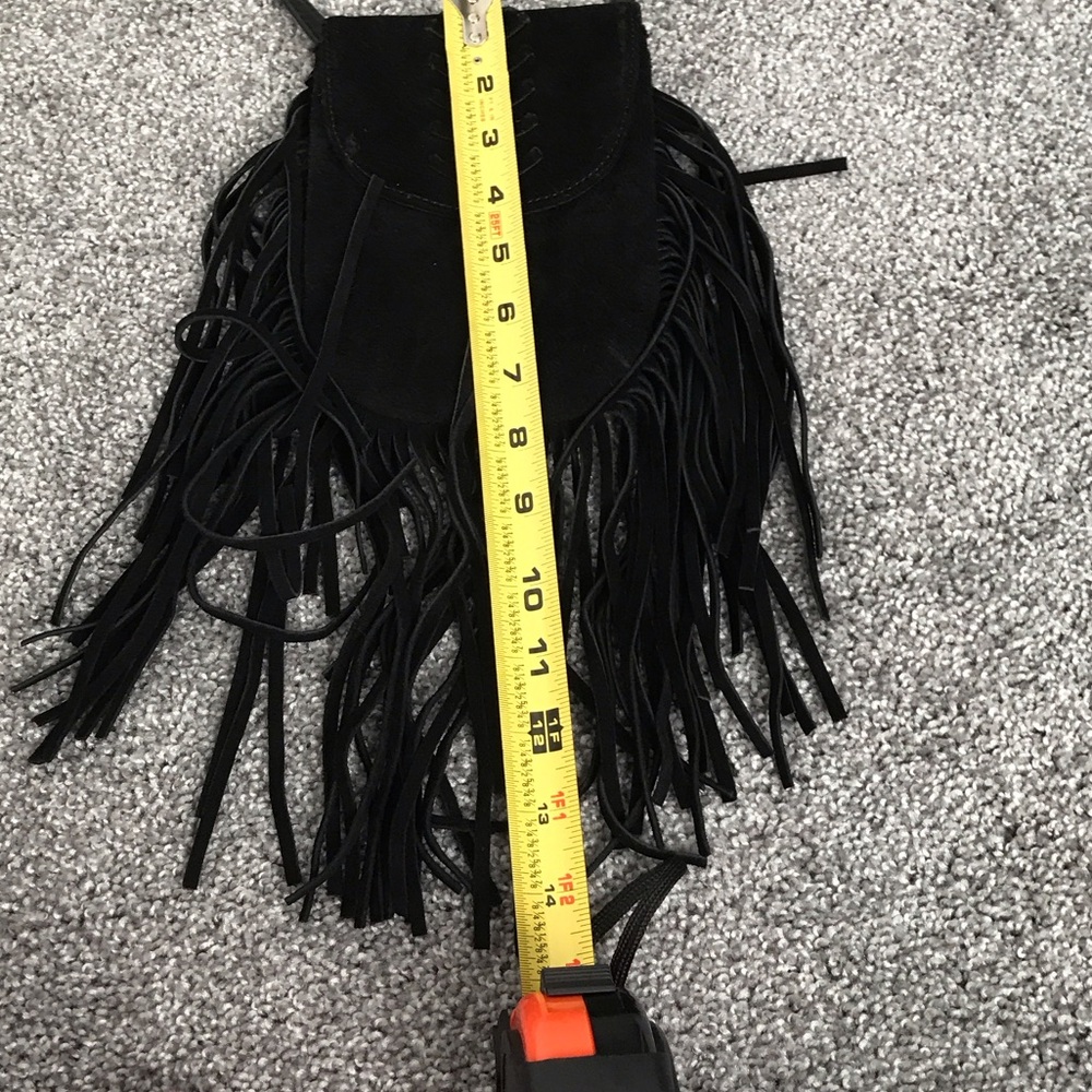 Lucky Brand Black Fringe Crossbody Bag - Picture 4 of 5